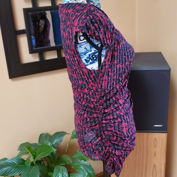 EXPRESS RED & BLACK SHIMMER SLEEVELESS TOP! - Picture 3 of 8